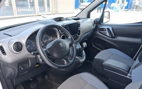 Peugeot Partner II рестайлинг 2, 2016 год, 1 200 000 рублей, 6 фотография