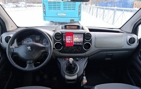 Peugeot Partner II рестайлинг 2, 2016 год, 1 200 000 рублей, 7 фотография