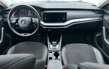 Skoda Octavia IV, 2021 год, 2 200 000 рублей, 11 фотография