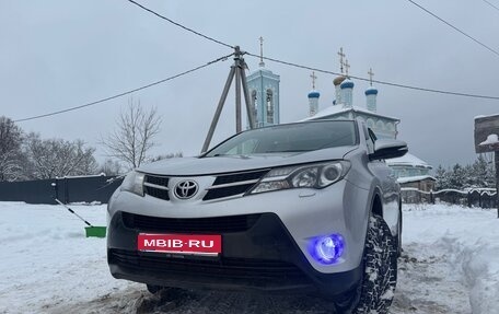 Toyota RAV4, 2013 год, 1 800 000 рублей, 1 фотография