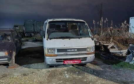 Toyota HiAce H100, 1990 год, 210 000 рублей, 1 фотография