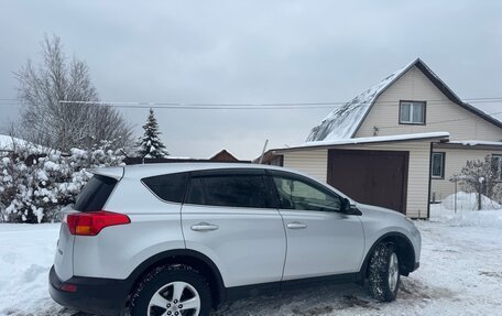 Toyota RAV4, 2013 год, 1 800 000 рублей, 4 фотография