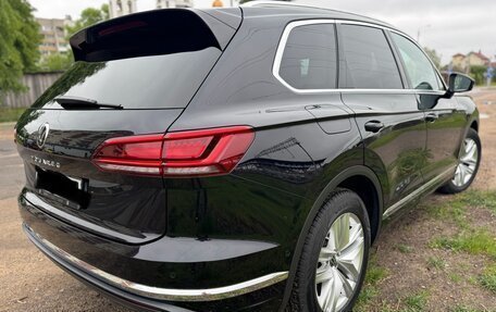 Volkswagen Touareg III, 2022 год, 7 000 000 рублей, 6 фотография