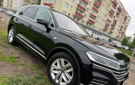 Volkswagen Touareg III, 2022 год, 7 000 000 рублей, 10 фотография
