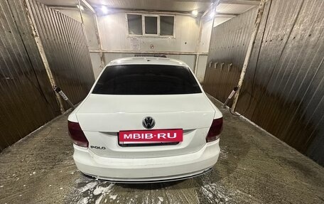 Volkswagen Polo VI (EU Market), 2018 год, 750 000 рублей, 4 фотография