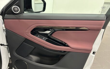 Land Rover Range Rover Evoque II, 2025 год, 6 490 000 рублей, 30 фотография