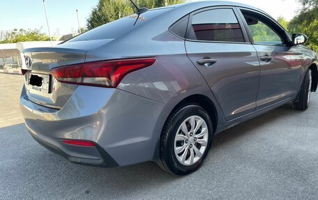 Hyundai Solaris II рестайлинг, 2017 год, 795 000 рублей, 4 фотография