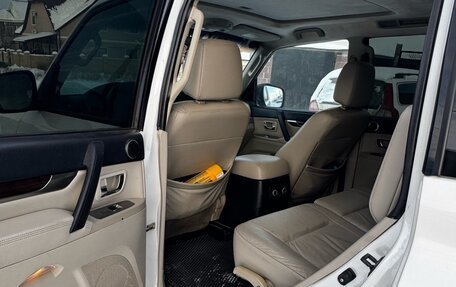 Mitsubishi Pajero IV, 2009 год, 1 400 000 рублей, 7 фотография