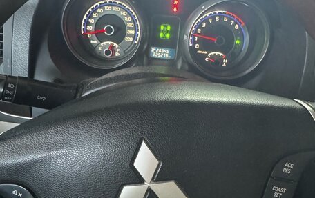 Mitsubishi Pajero IV, 2009 год, 1 400 000 рублей, 10 фотография