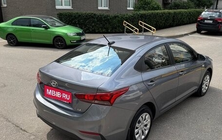 Hyundai Solaris II рестайлинг, 2018 год, 1 450 000 рублей, 11 фотография
