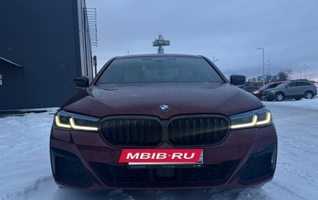 BMW 5 серия, 2021 год, 6 260 000 рублей, 2 фотография