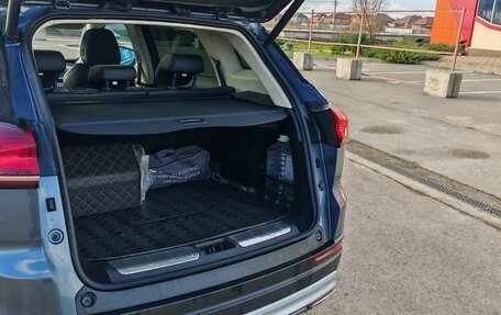 Geely Atlas, 2022 год, 2 200 000 рублей, 10 фотография