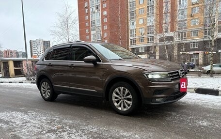 Volkswagen Tiguan II, 2017 год, 1 820 000 рублей, 9 фотография