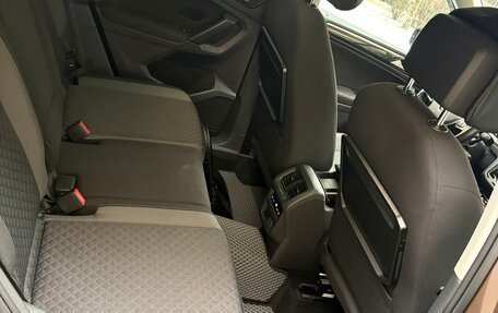 Volkswagen Tiguan II, 2017 год, 1 820 000 рублей, 23 фотография