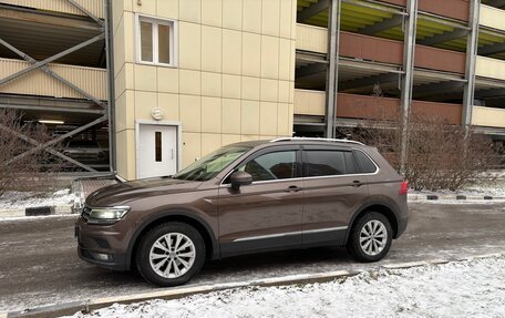 Volkswagen Tiguan II, 2017 год, 1 820 000 рублей, 13 фотография