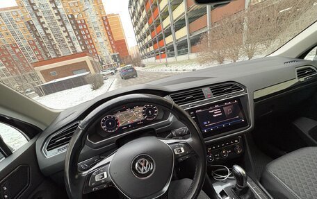Volkswagen Tiguan II, 2017 год, 1 820 000 рублей, 33 фотография
