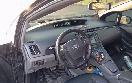 Toyota Prius, 2010 год, 1 500 000 рублей, 5 фотография