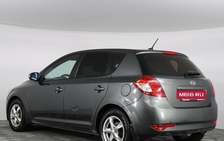 KIA cee'd I рестайлинг, 2010 год, 599 000 рублей, 4 фотография