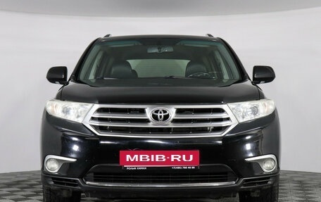 Toyota Highlander III, 2011 год, 1 999 000 рублей, 2 фотография