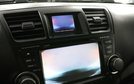 Toyota Highlander III, 2011 год, 1 999 000 рублей, 12 фотография