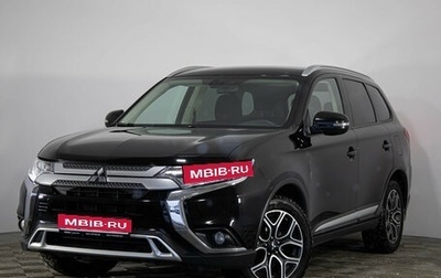 Mitsubishi Outlander III рестайлинг 3, 2019 год, 1 799 000 рублей, 1 фотография
