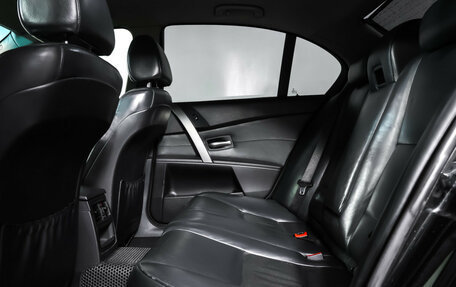 BMW 5 серия, 2004 год, 876 000 рублей, 12 фотография