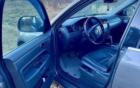 Volkswagen Touareg III, 2008 год, 1 800 000 рублей, 11 фотография