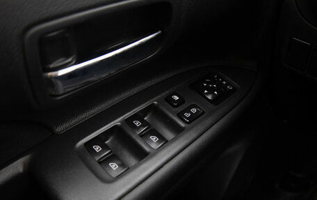 Mitsubishi Outlander III рестайлинг 3, 2019 год, 1 799 000 рублей, 14 фотография