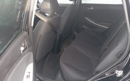 Hyundai Solaris II рестайлинг, 2012 год, 500 000 рублей, 6 фотография