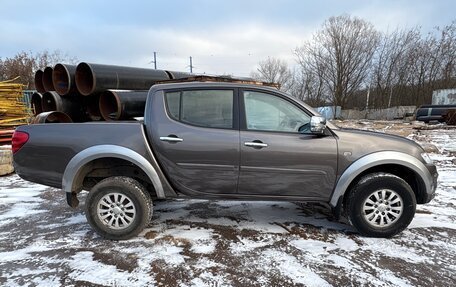Mitsubishi L200 IV рестайлинг, 2013 год, 1 432 000 рублей, 6 фотография