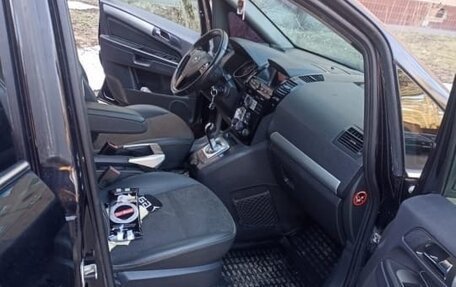 Opel Zafira B, 2010 год, 380 000 рублей, 16 фотография