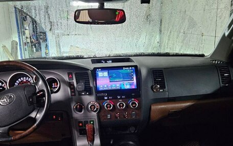 Toyota Tundra II, 2011 год, 3 050 000 рублей, 3 фотография