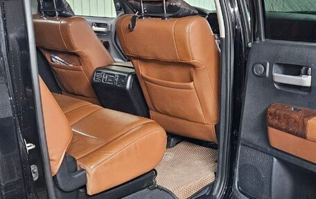 Toyota Tundra II, 2011 год, 3 050 000 рублей, 12 фотография