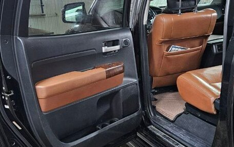 Toyota Tundra II, 2011 год, 3 050 000 рублей, 18 фотография