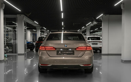 BMW 5 серия, 2024 год, 7 650 000 рублей, 6 фотография