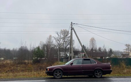 BMW 5 серия, 1990 год, 200 000 рублей, 1 фотография