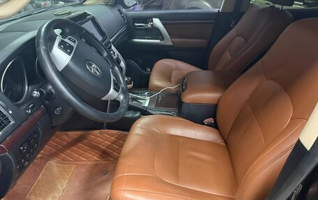 Toyota Land Cruiser 200, 2014 год, 3 400 000 рублей, 5 фотография