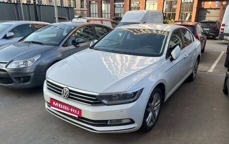 Volkswagen Passat B8 рестайлинг, 2015 год, 1 315 000 рублей, 6 фотография