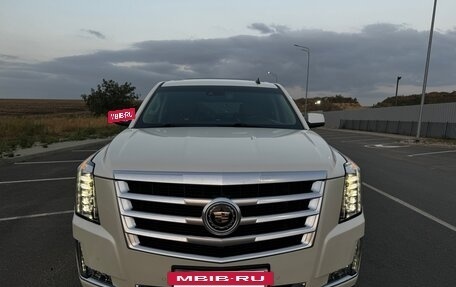 Cadillac Escalade IV, 2014 год, 3 899 000 рублей, 3 фотография
