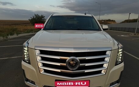 Cadillac Escalade IV, 2014 год, 3 899 000 рублей, 5 фотография