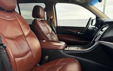 Cadillac Escalade IV, 2014 год, 3 899 000 рублей, 23 фотография