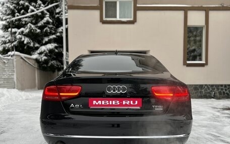 Audi A8, 2013 год, 1 890 000 рублей, 7 фотография