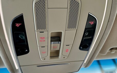 Audi A8, 2013 год, 1 890 000 рублей, 30 фотография