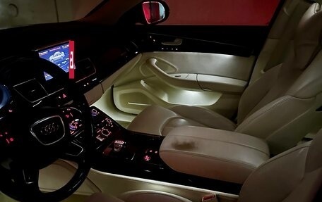 Audi A8, 2013 год, 1 890 000 рублей, 35 фотография