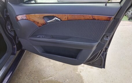 Mercedes-Benz E-Класс, 2004 год, 740 000 рублей, 20 фотография