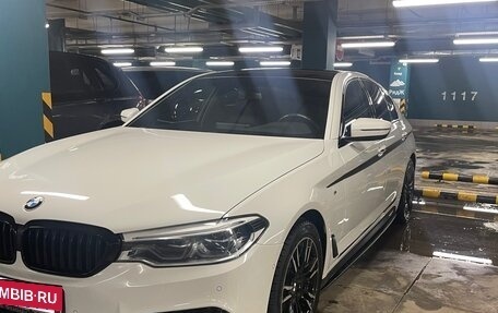 BMW 5 серия, 2018 год, 3 990 000 рублей, 4 фотография