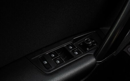 Volkswagen Tiguan II, 2017 год, 1 940 000 рублей, 19 фотография