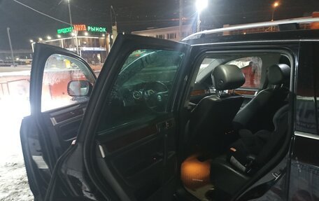 Volkswagen Touareg III, 2005 год, 1 000 000 рублей, 9 фотография