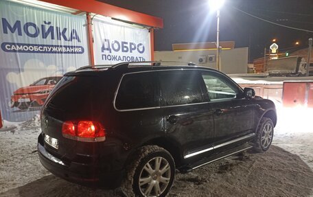 Volkswagen Touareg III, 2005 год, 1 000 000 рублей, 13 фотография