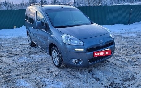Peugeot Partner II рестайлинг 2, 2013 год, 870 000 рублей, 2 фотография